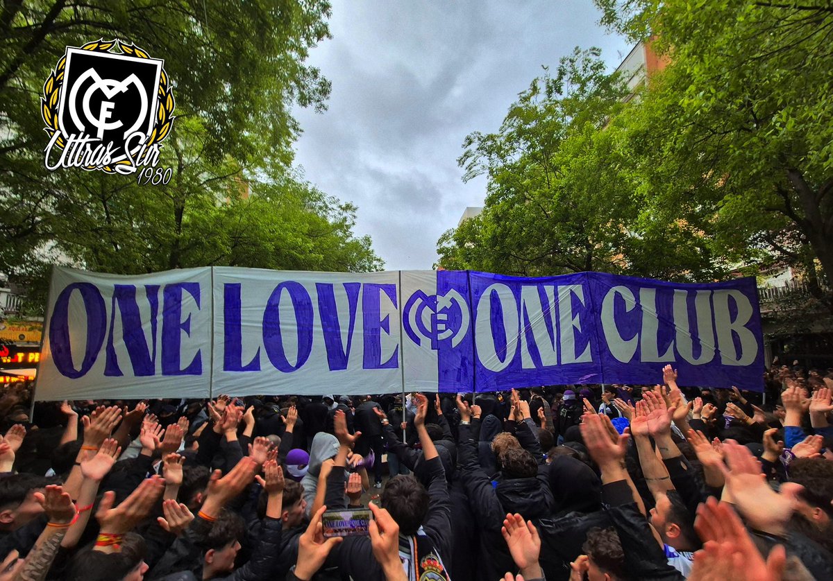 ¡One Love, One Club!
#UltrasSur #SiempreFieles