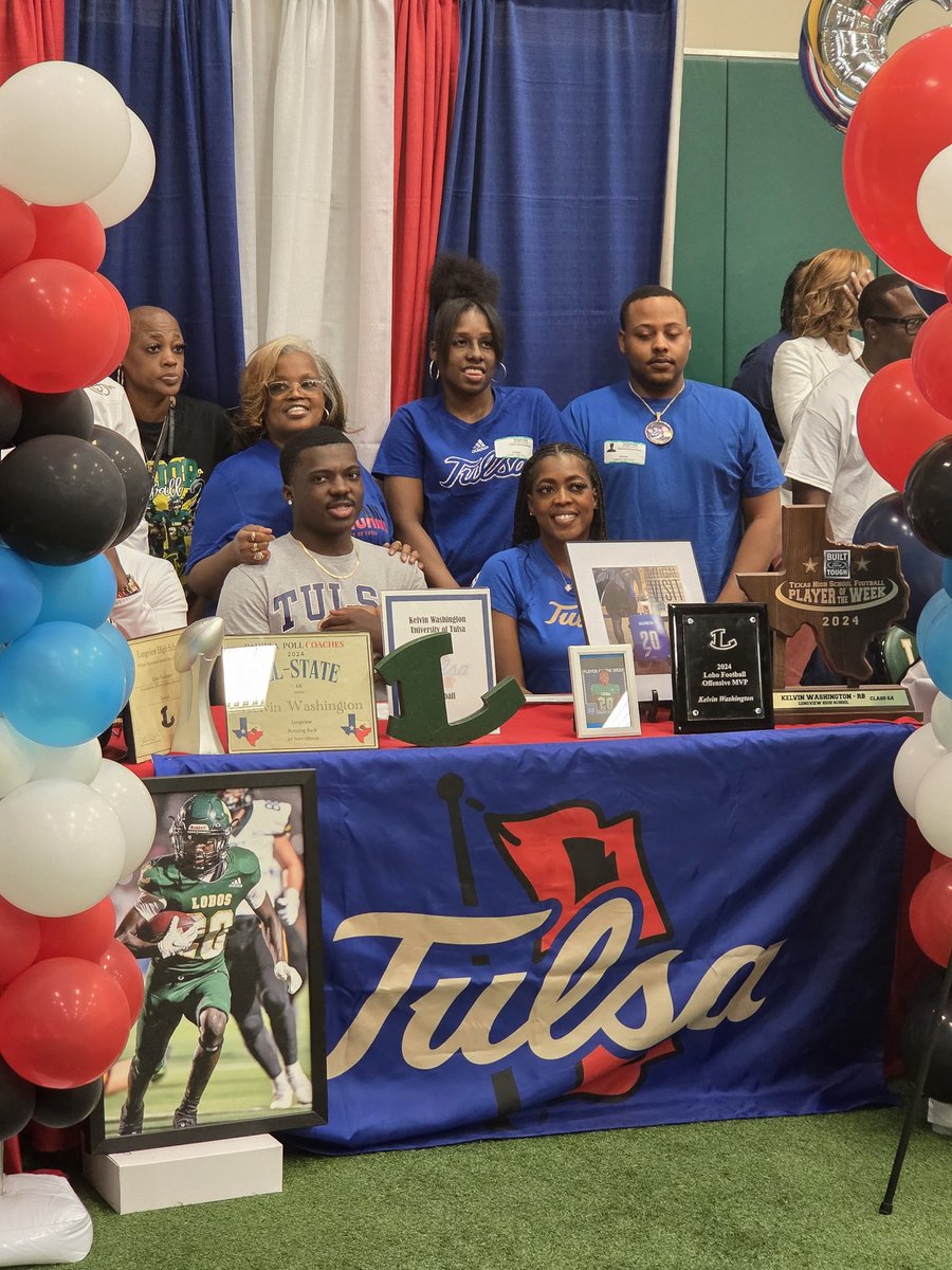 Jimmie Searfoss🥀 (@jimmiesearfoss) on Twitter photo <a href="/Slickshow_20/">Kelvin"Boosie" Washington</a> and family set to join <a href="/TulsaFootball/">Tulsa Football</a>
They're getting a DAWG.
#ReignCane <a href="/Slickshow_20/">Kelvin"Boosie" Washington</a> and family set to join <a href="/TulsaFootball/">Tulsa Football</a>
They're getting a DAWG.
#ReignCane
