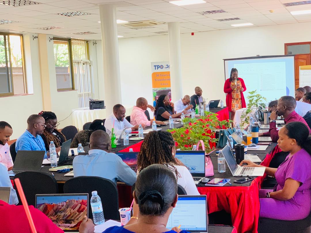 TpoUg's tweet photo. Day Two of @TpoUg Quarterly Mgt Meeting focused on key lessons from three projects, with particular attention on #MAMAPLUSproject. Funded by @johanniter & implemented in #RhinoCampRefugeeSettlement, #MAMAPLUS addresses the intersection of #MentalHealth #MaternalCare & #Livelihood https://t.co/EGscm3mKVJ