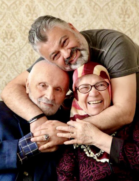 Ailemizin koca çınarı, canımız babamızı kaybettik. Cenazemiz, 17 Nisan Perşembe günü öğle namazına müteakip Beykoz Tokatköy Çiftlik Camii'nden kaldırılıp, Beykoz Tokatköy Mezarlığı aile kabristanlığına defnedilecektir.