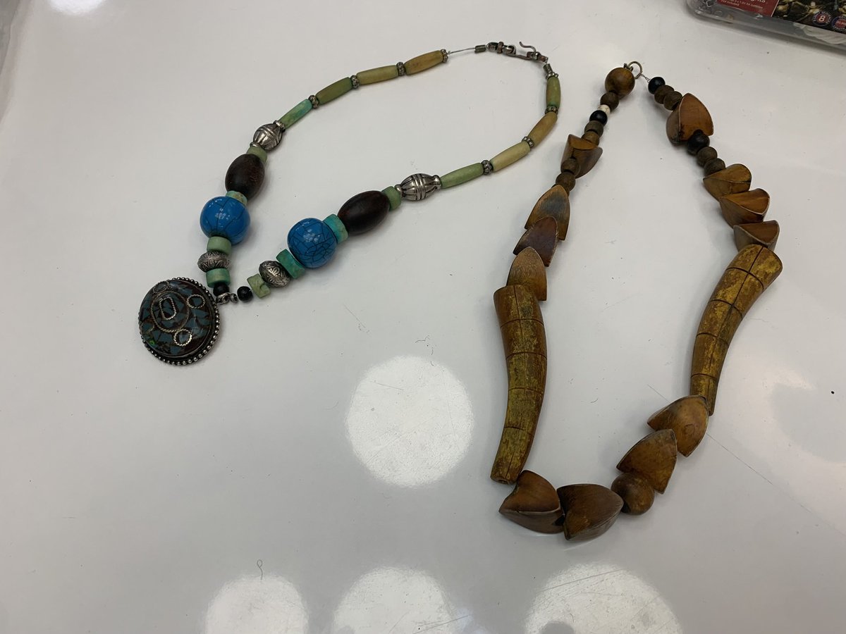 Ilford Repair cafe. Sat 19 April 2-3.45.  <a href="/RedbridgeLibs/">Redbridge Libraries</a> stop landfill! You’ll be amazed what can be mended! Our zip expert will be there too!  <a href="/RedbridgeCAB/">Citizens Advice Redbridge</a> <a href="/rediae/">Redbridge Institute</a> <a href="/Barkingside21/">Barkingside 21</a>