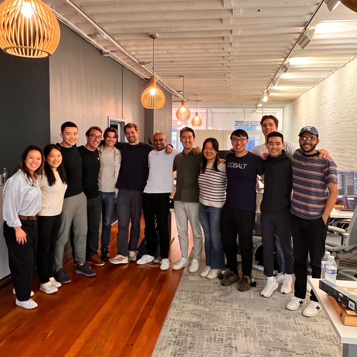chenxcynthia's tweet photo. Things at @DecagonAI move fast — in my time here, we've grown the team 5x, shipped 1M+ lines of code, and helped leading enterprises like @Hertz @NotionHQ @Chime reimagine their customer experience with next-gen AI agents.

We're hiring across EPD &amp; sales! DM me if interested. https://t.co/27VJrLlNRX