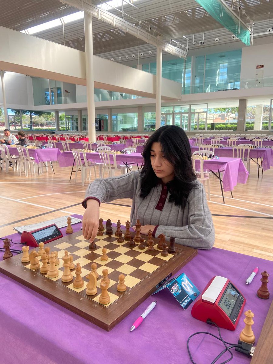 Eman Sawan, one of our first scholars is taking part in the very strong Semana Santa Open in Alicante. We were able to support her at this event thanks to your donations❤️

Good luck Eman!