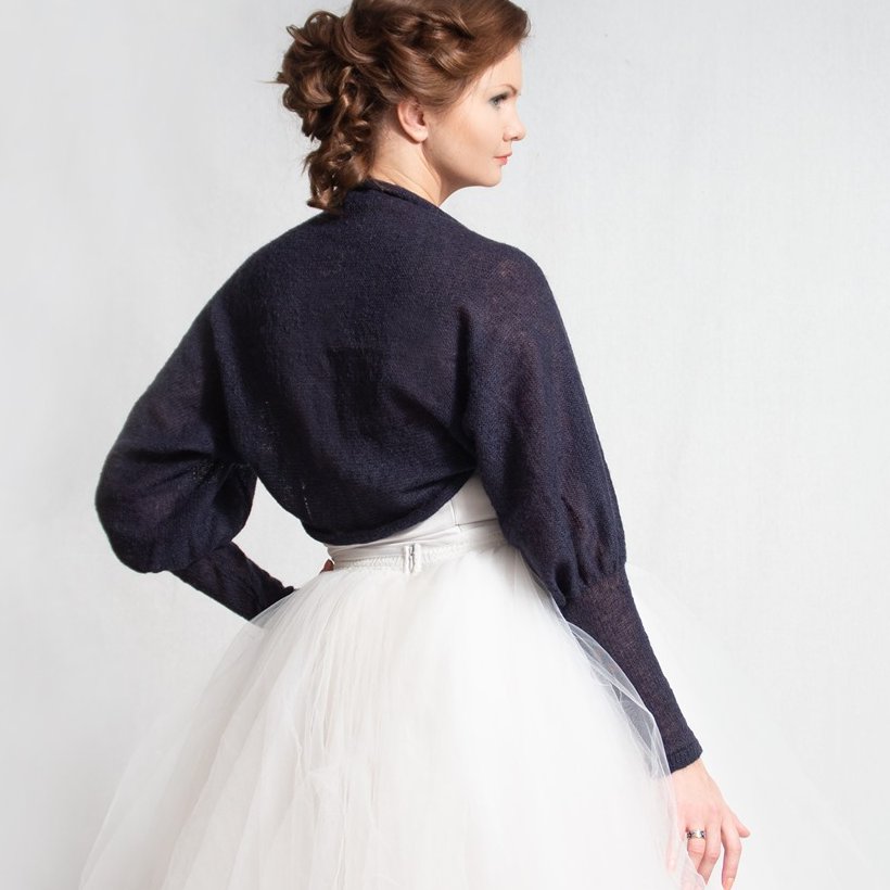 #Bridal #Bolero #weddingbolero #knit #mohair #silk #shrug #puffsleeve #fashion #CoverUp #bridesmaid #jacket #sweater #handmade #supersoftknits #etsy 

etsy.me/49pSPc0