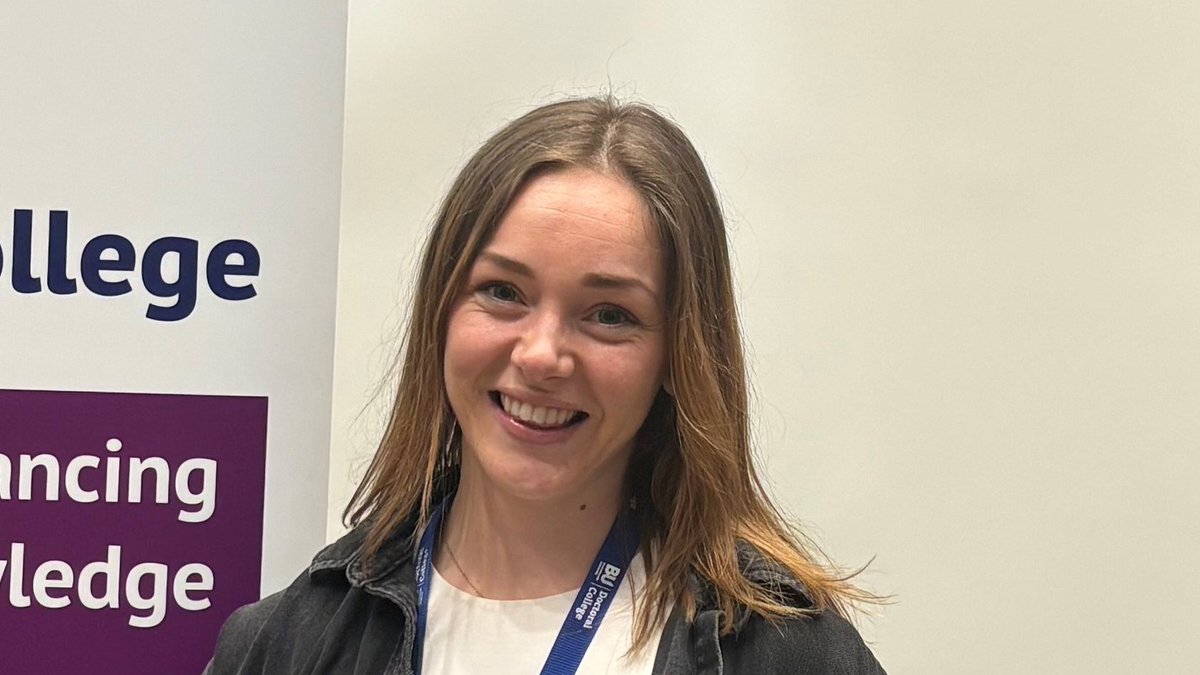 Leslie Gelling (@leslie_gelling) on Twitter photo Huge congratulations to <a href="/hss_bu/">HSS at BU</a> #PhD student Anna Preece for winning <a href="/bournemouthuni/">Bournemouth Uni</a>'s <a href="/3MT_official/">Three Minute Thesis</a> competition 🎉
Anna will now represent BU at the national finals in October.
bit.ly/3RWiTEg
<a href="/BUDocCollege/">BUDoctoralCollege</a> #BUProud Huge congratulations to <a href="/hss_bu/">HSS at BU</a> #PhD student Anna Preece for winning <a href="/bournemouthuni/">Bournemouth Uni</a>'s <a href="/3MT_official/">Three Minute Thesis</a> competition 🎉
Anna will now represent BU at the national finals in October.
bit.ly/3RWiTEg
<a href="/BUDocCollege/">BUDoctoralCollege</a> #BUProud