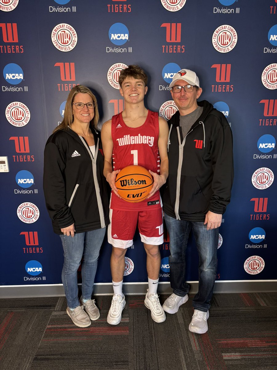 Collin Doseck (@collindoseck) on Twitter photo Committed โค๏ธ๐ค #tigerup #AGTG
<a href="/Allohiohoopsco1/">AllOhioHoops, LLC ๐๐</a> <a href="/WOSNScores/">WOSN Sports</a>
<a href="/WittenbergHoops/">Wittenberg Hoops</a> Committed โค๏ธ๐ค #tigerup #AGTG
<a href="/Allohiohoopsco1/">AllOhioHoops, LLC ๐๐</a> <a href="/WOSNScores/">WOSN Sports</a>
<a href="/WittenbergHoops/">Wittenberg Hoops</a>