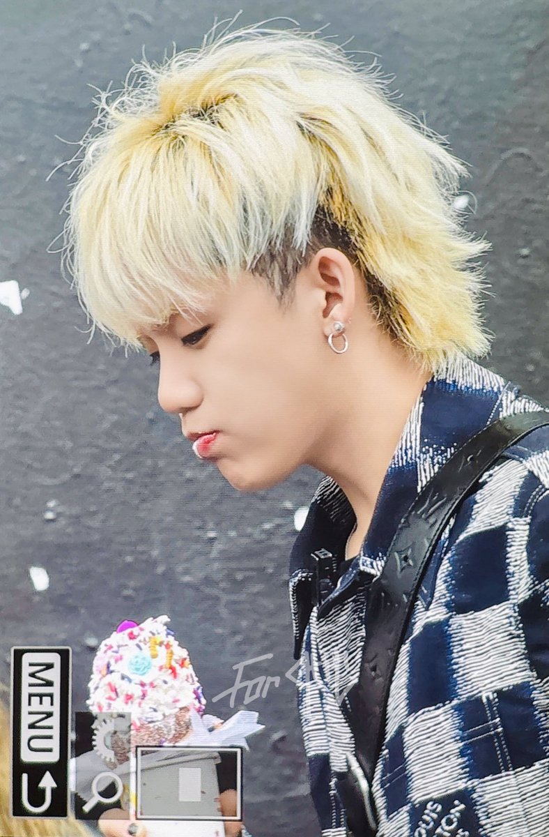 forchill421's tweet photo. 250416 #최현석 #CHOIHYUNSUK #TREASURE https://t.co/FG2CMmUlHT