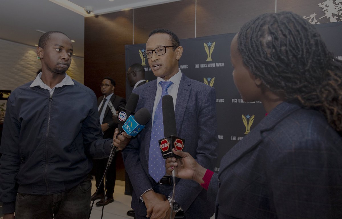 bbsmallnairobi's tweet image. BBS Mall shines bright! Crowned Best Mall of the Year and our visionary Chairman named Businessman of the Year at the East Africa Somali Awards at Radisson Blu!
Proud moments, powerful milestones — and we&apos;re just getting started!
Experience excellence. Shop the legacy.
#BBSMall…