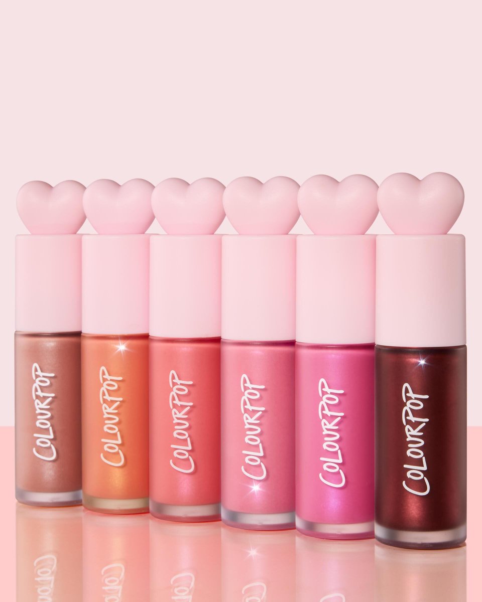 ColourPopCo's tweet image. Our Liquid Blush now has some glowy sisters. 💖✨ This fan-favorite formula with the perfect amount of pigment now comes in a shimmery pearl finish. Sister&apos;s not twins - two of a kind! 👯‍♀️💕

Available now on colourpop.com with select shades coming to @Target this June.