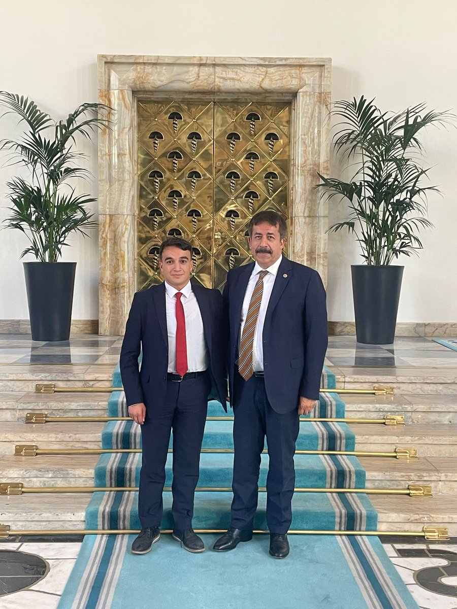 Ferhat Beşiroğlu (@ferhatbeirolu1) on Twitter photo Genel Merkez Teşkilat Başkanlığımız tarafından Muş Ve Bingöl Koordinatörlük görevi alan kıymetli Abdurrahim FIRAT (<a href="/AbdurrahimFIRAT/">Av. Abdurrahim Fırat</a> ) Vekilime Hayırlı Olsun dileklerimi iletiyorum. Genel Merkez Teşkilat Başkanlığımız tarafından Muş Ve Bingöl Koordinatörlük görevi alan kıymetli Abdurrahim FIRAT (<a href="/AbdurrahimFIRAT/">Av. Abdurrahim Fırat</a> ) Vekilime Hayırlı Olsun dileklerimi iletiyorum.