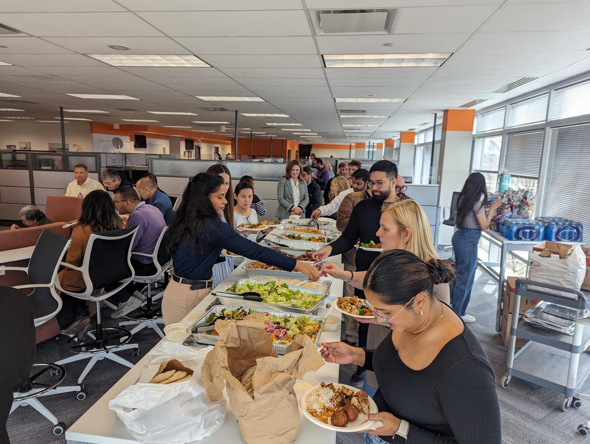 JonasSoftware's tweet image. Yesterday, the Jonas Construction team came together to celebrate our Annual Spring Gathering. We celebrated our 1st release of the year with a delicious team lunch, trivia games and exciting prizes. 🎉

#ConstructionTech #TeamJonas #ConstructionSoftware