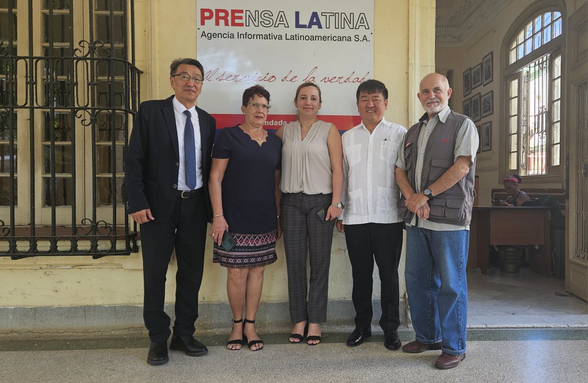 Элчин сайд С.Золжаргал Кубын мэдээллийн Prensa Latina агентлагийн Тэргүүн дэд ерөнхийлөгч Луиза Мариа Гонзалезтай уулзаж, хоёр улсын мэдээллийн салбарын хамтын ажиллагааны хүрээнд хамтран фото зургийн үзэсгэлэн зохион байгуулж, харилцааны түүхээр баримтат кино хийх талаар ярилцав