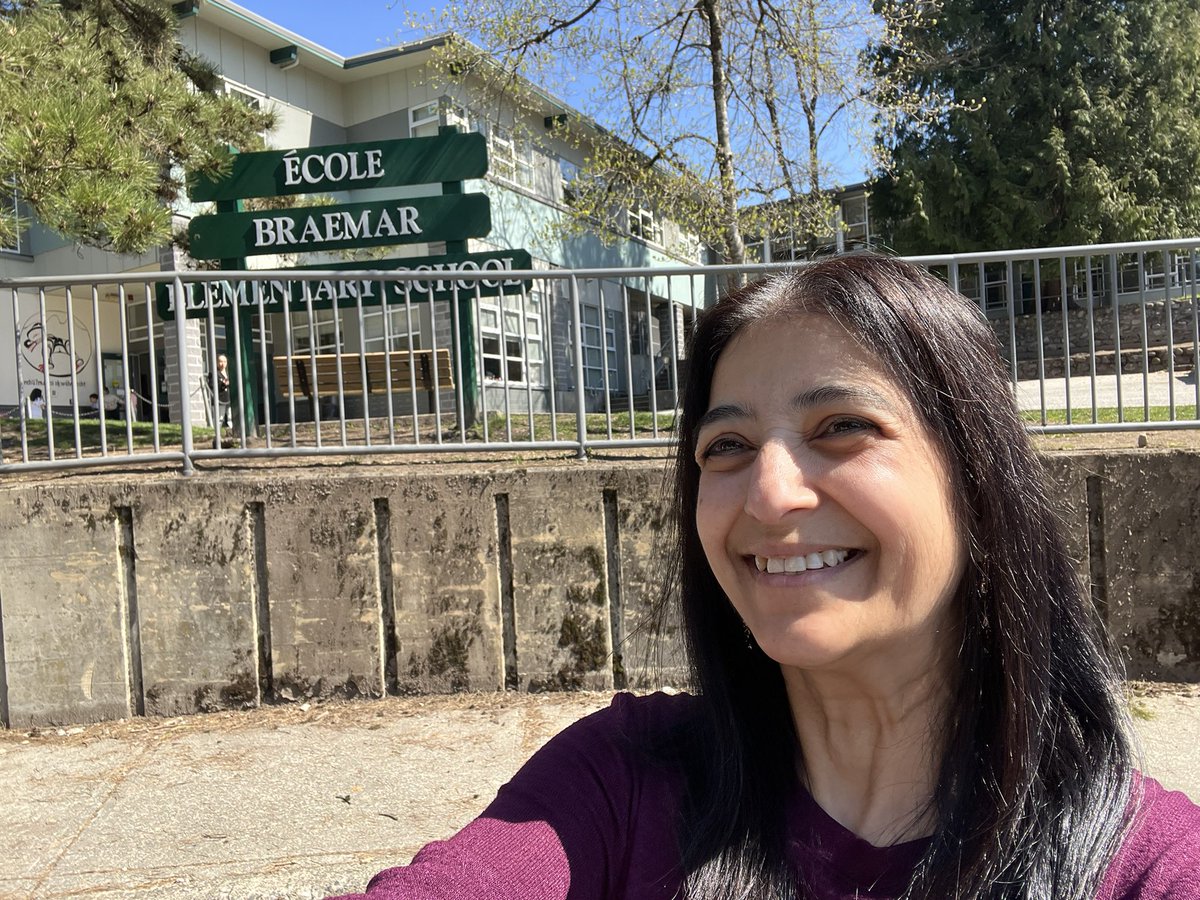 A fun morning at <a href="/BraemarElem/">École_Braemar_Elem</a> listening to the amazing Intermediate Choir Concert with students performing 5 songs at a school wide Assembly. My favourites were “Here Comes the Sun,  Supercalifragilisticexpialidocious &amp; Imagjne” 🎶 Awesome Job Elizabeth &amp; Shannon. TY for invite!