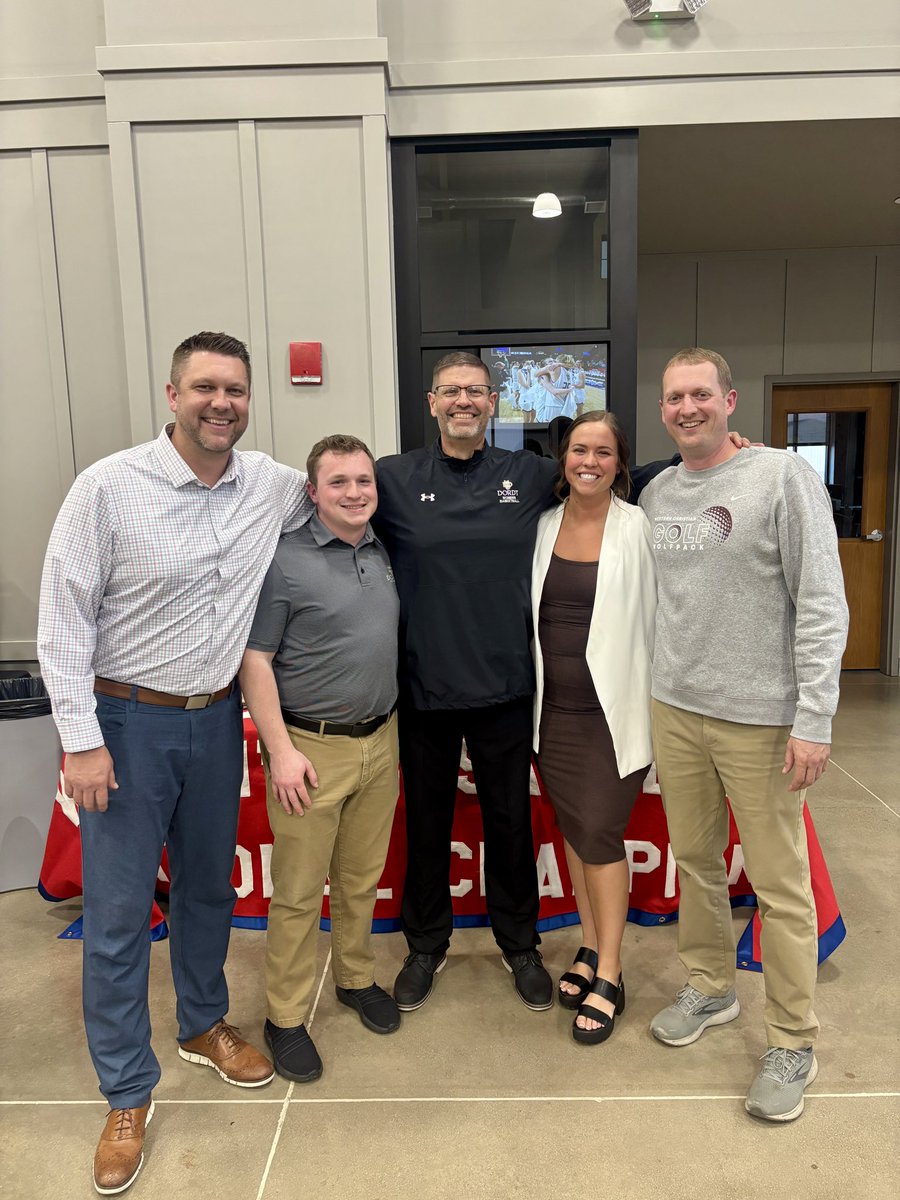 Last night was so special celebrating such a memorable season! Thank you Janie, Hayden, and Ella for pouring into the program and making a lasting impact!