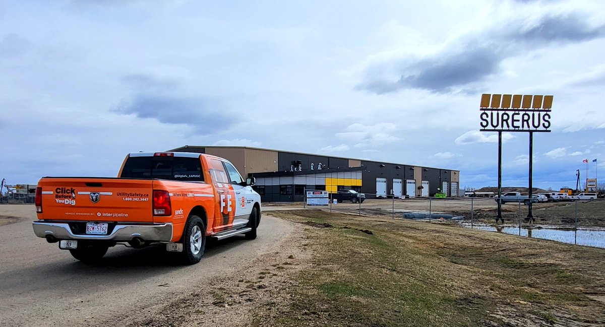 DigSafeMetroYEG's tweet image. Stopped by the Surerus yard in Gibbons, Alberta. Said Hi to Jaret Surerus and dropped off a bag of swag and several copies of EAPUOC's "Guidelines For Working Near Buried Facilities". The Surerus corporate motto is "Safe Work. Quality Work."
#PipelineSafety
#PipelineIntegrity