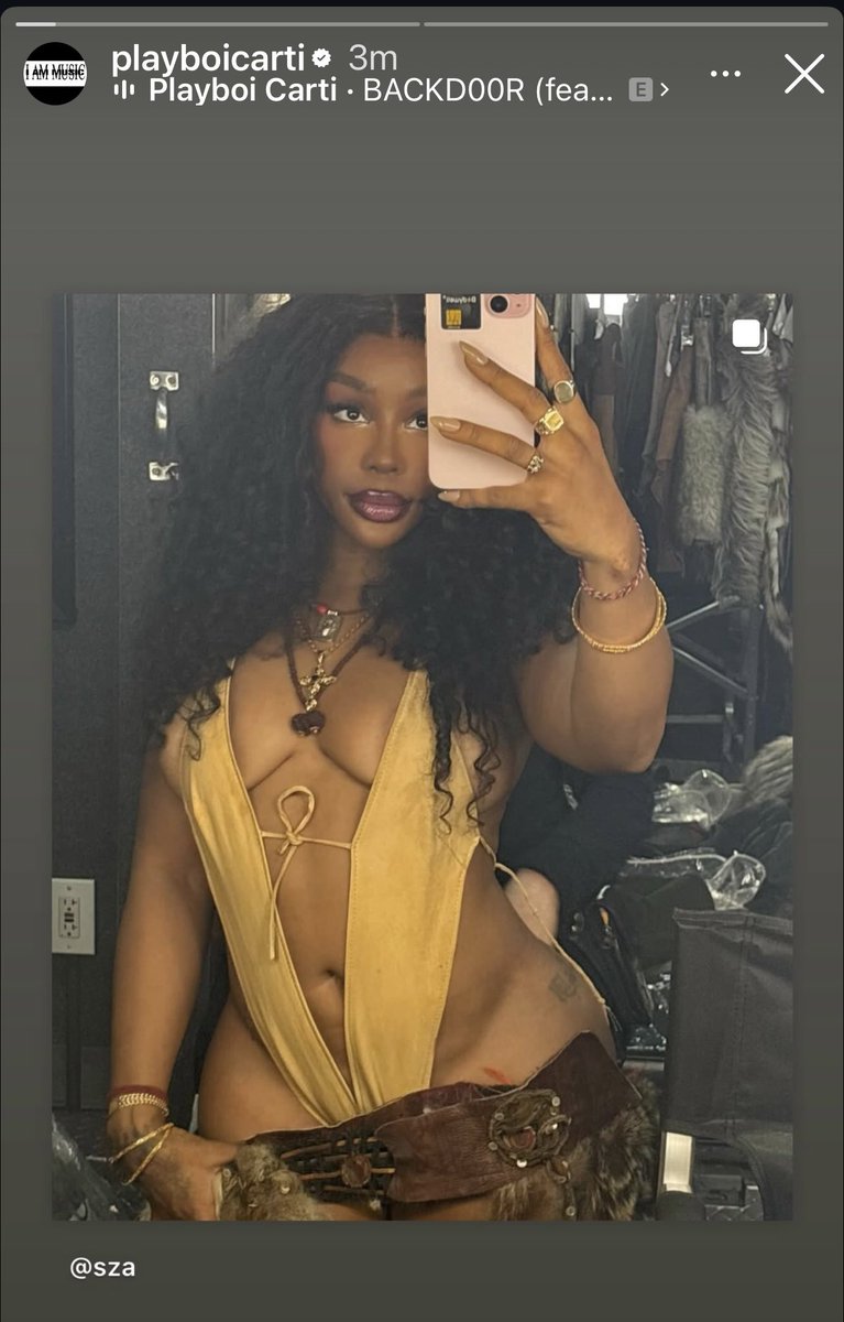 ComplexMusic's tweet photo. Playboi Carti shared SZA’s latest post to his story 🖤 https://t.co/yMPlP6GJsT