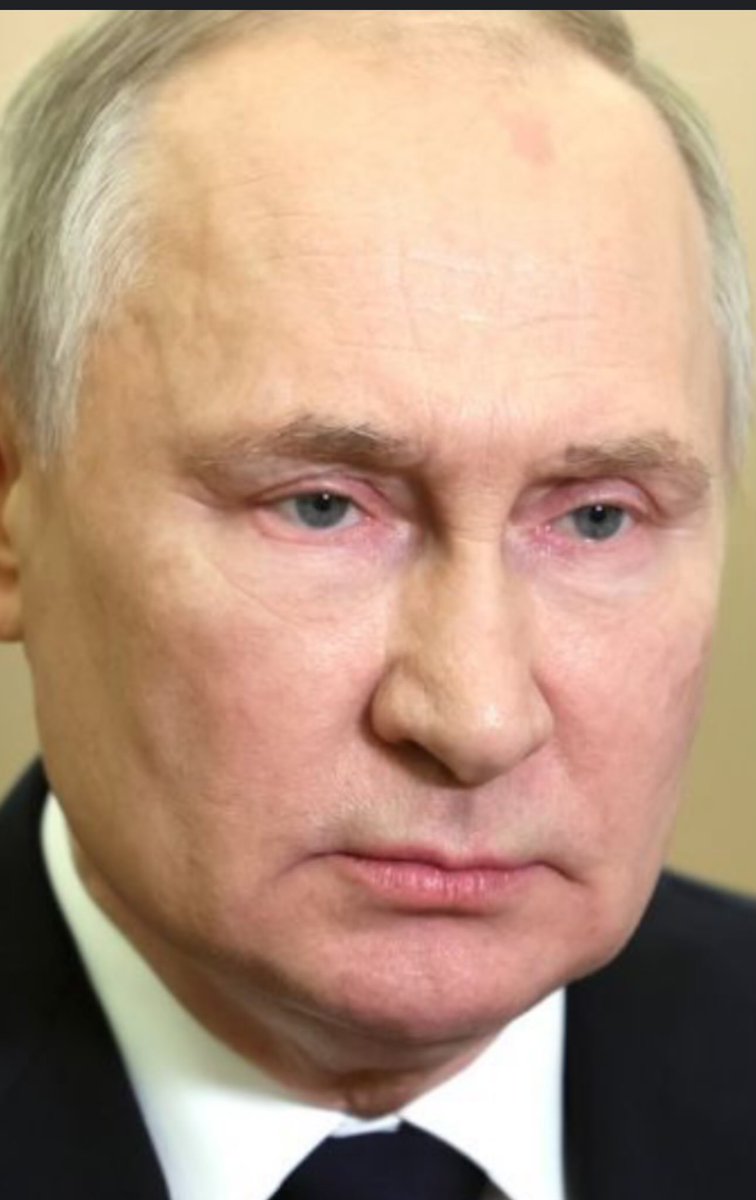 <a href="/Q0MT6pFmbVqynsM/">Пан Пачковский</a> Судя по фото- его надули