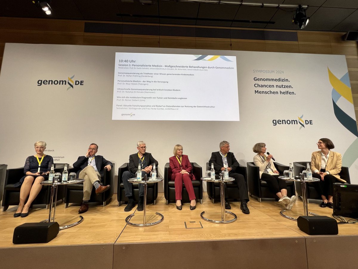 In schon drei Monaten kommen die Expertinnen und Experten der Genommedizin beim genomDE Symposium zusammen. 🧬

Die Vorbereitungen für unser Jahreshighlight laufen auf Hochtouren.
👉 Alle aktuellen Infos zum Programm, zur Anmeldung und Abendveranstaltung: genom.de/de/veranstaltu…