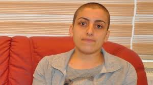 Kanser ilaçlarını alamamıştı 
Eline para sıkıştırılmıştı