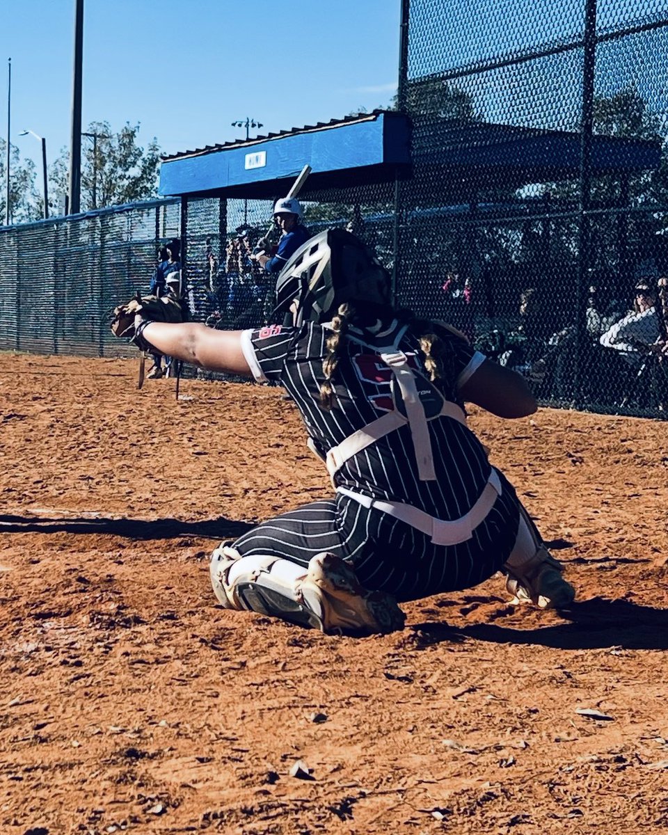 KinleyWest1's tweet photo. Due to unfortunate circumstances with Limestone University I will be starting the recruitment process in June!  Heartbroken for Limestone, the students, athletes, and employees. God has a plan! 
@CoachpooleU 
@AliciaDorgan @CoachJDeitz https://t.co/mDA0ERXEvK