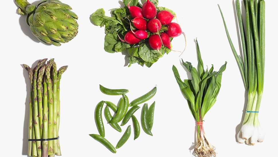 Spring is here, the perfect time of year to try making a classic Spring Vegetable Risotto with Sunflower Pesto! Check out the recipes on our blog: stratfordchef.com/blog/recipe-sp…

#stratfordchefsschool #lovestratford #stratfordon #culinaryschool #cooking