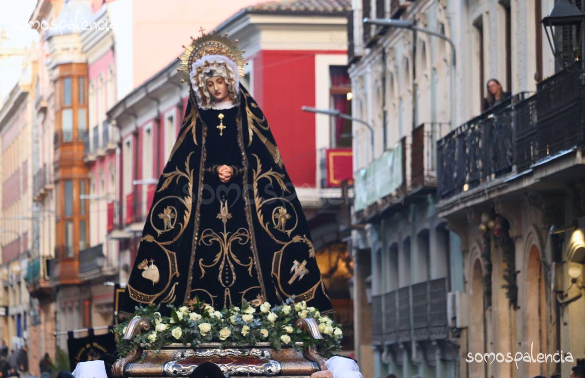 SomosPalencia's tweet photo. Tarde de Miércoles Santo en #Palencia 🕯
Galería completa ▶️ https://t.co/UoY6HpuyAk https://t.co/iybSVJ3I4X