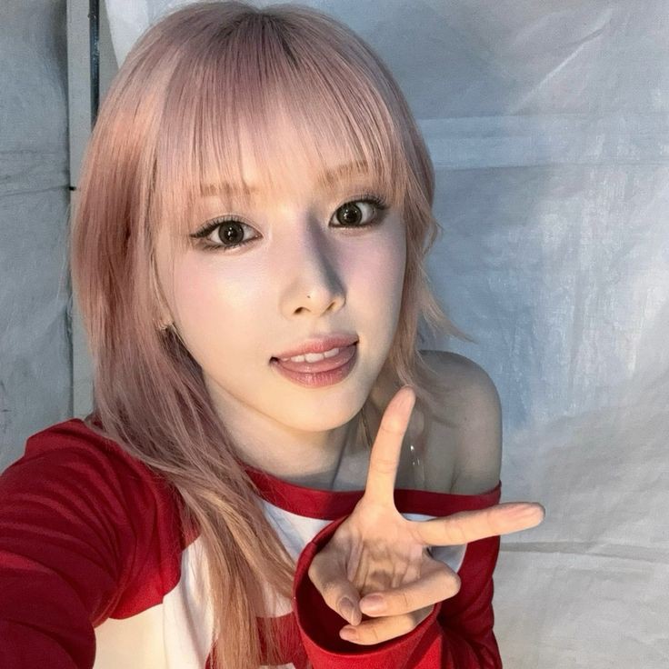 🌸

                     𓇼 ⋆.˚ 𓆉 𓆝 𓆡⋆.˚ 𓇼