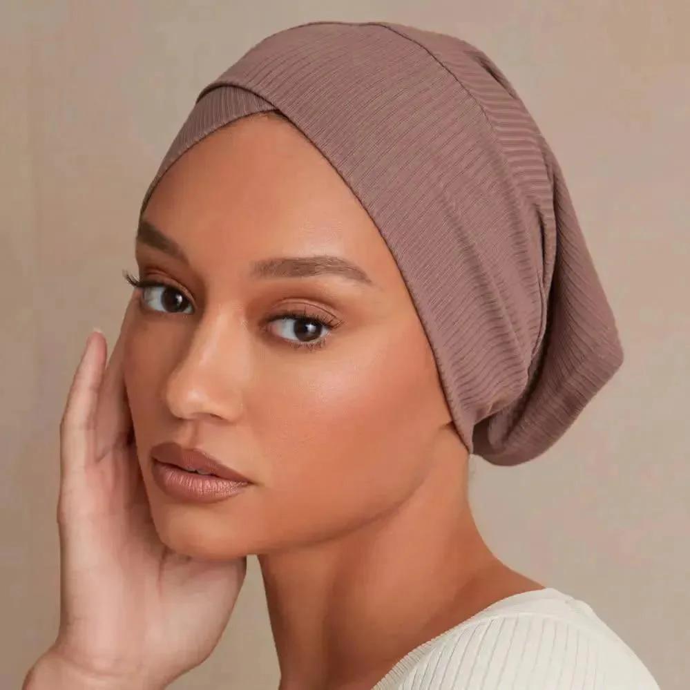 HassyCollectns's tweet image. Shop the new criss cross ribbed jersey inner caps that provide style and comfort.They come in a tube shape with a criss cross band across the front for a secure comfort
Price:5,000 naira
Size:Free
Available in 12 colours
Material:Jersey
Location:Abuja
Send a dm to place order