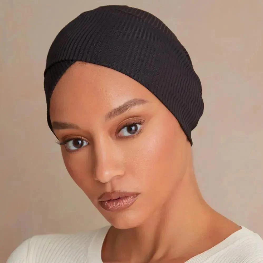 HassyCollectns's tweet image. Shop the new criss cross ribbed jersey inner caps that provide style and comfort.They come in a tube shape with a criss cross band across the front for a secure comfort
Price:5,000 naira
Size:Free
Available in 12 colours
Material:Jersey
Location:Abuja
Send a dm to place order