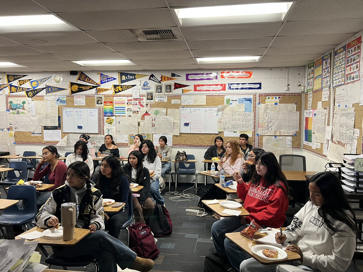 Futuro Health shared their tuition-FREE programs with MedClub today. Great opportunities ‼️