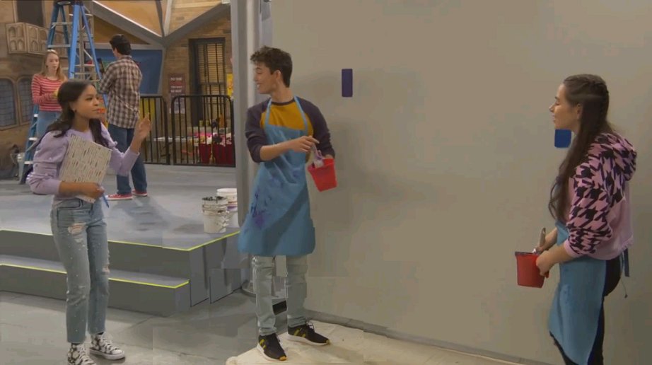 Disney_Wiki's tweet photo. Today marks the 4th anniversary of the #RavensHome episode, "Plays of Our Lives", written by Octavia Bray and directed Robbie Countryman.
Levi feels the weight of Chelsea's high expectations when he is cast in his first school play. https://t.co/UbFszLWme3