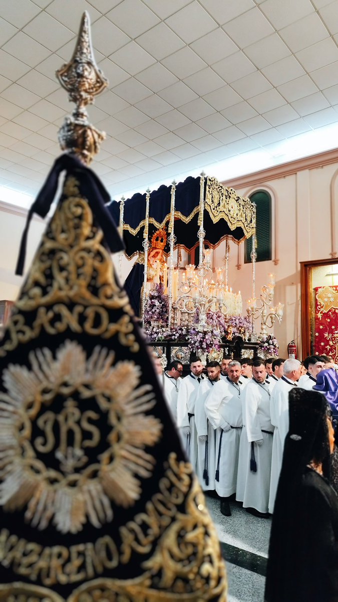 Comienza la Salida Procesional de <a href="/CautivoBoliches/">Hermandad Jesús Cautivo Los Boliches</a>.
Suena tras Nuestra Señora de los Dolores 🎶"Dolorosa Bolichera" de David Gutiérrez.