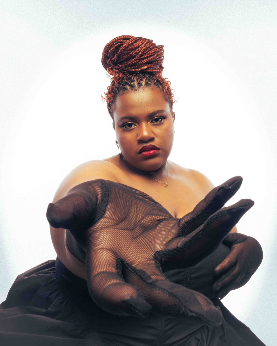 _HelloMyLove's tweet image. your favorite Aries turns a wonderful 31. ✨