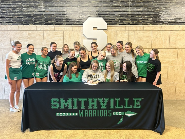 WActivities's tweet photo. Congrats to Kailyn Rash for signing to cheer today with Ottawa University! https://t.co/zkORmsY40x