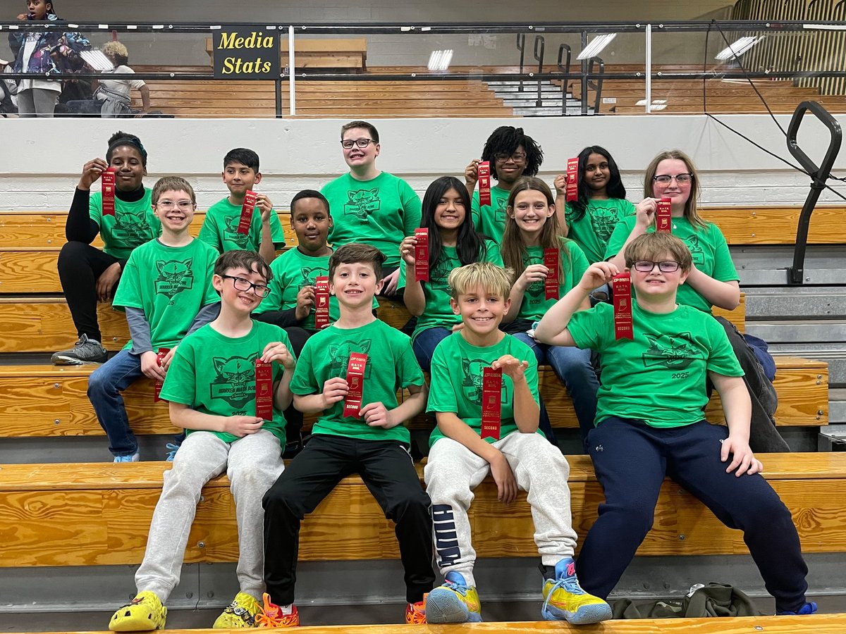 Congratulations to our elementary school Math Bowl teams on their success last night! We are very #HighlandProud of you!

-

¡Enhorabuena a los equipos de Math Bowl de nuestras escuelas primarias por su gran éxito anoche! ¡Estamos muy #HighlandProud de ustedes!