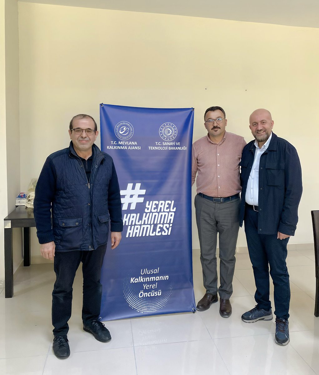 Ayrancı Belediyesinden Cafer bey, Karaman İl özel idaresinden Muhammet bey ile yeni projeler üzerine güzel bir  sohbet.

#pcm #proje #abproje #egitim #avrupabirliği