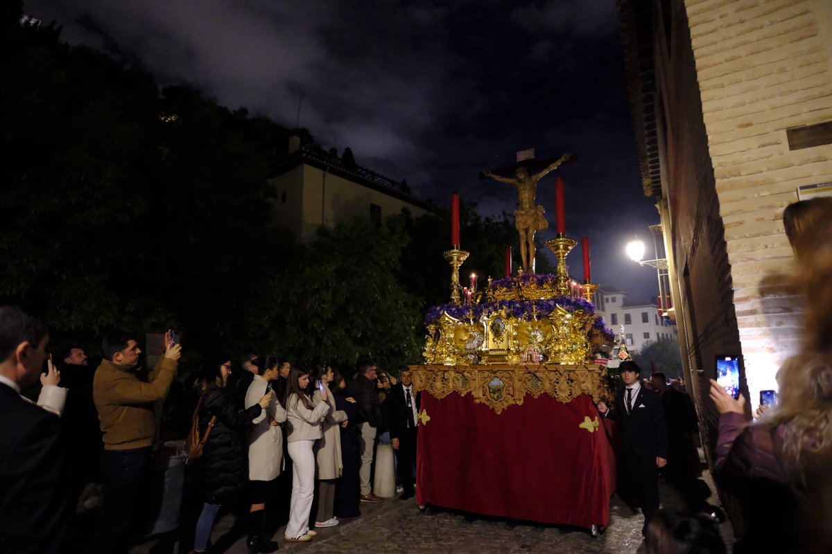 🔴 DIRECTO | Las imágenes de Los Gitanos por la calle más bonita del mundo <a href="/HdadGitanosGR/">Hermandad de los Gitanos (Granada)</a>

ideal.es/semanasantagra…

Imágenes de <a href="/fjmartinf/">Javier Martín</a>

#SSantaGR25 #SemanaSantaGranada #SemanaSanta2025 #MiércolesSanto