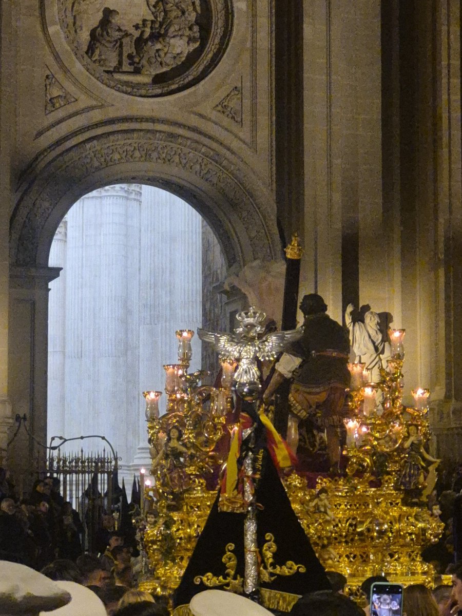 bandagranpoder's tweet image. [22:28] Catedral @hdad_rosariogr 
🎼 Toque de Oración 
🎼 Medea