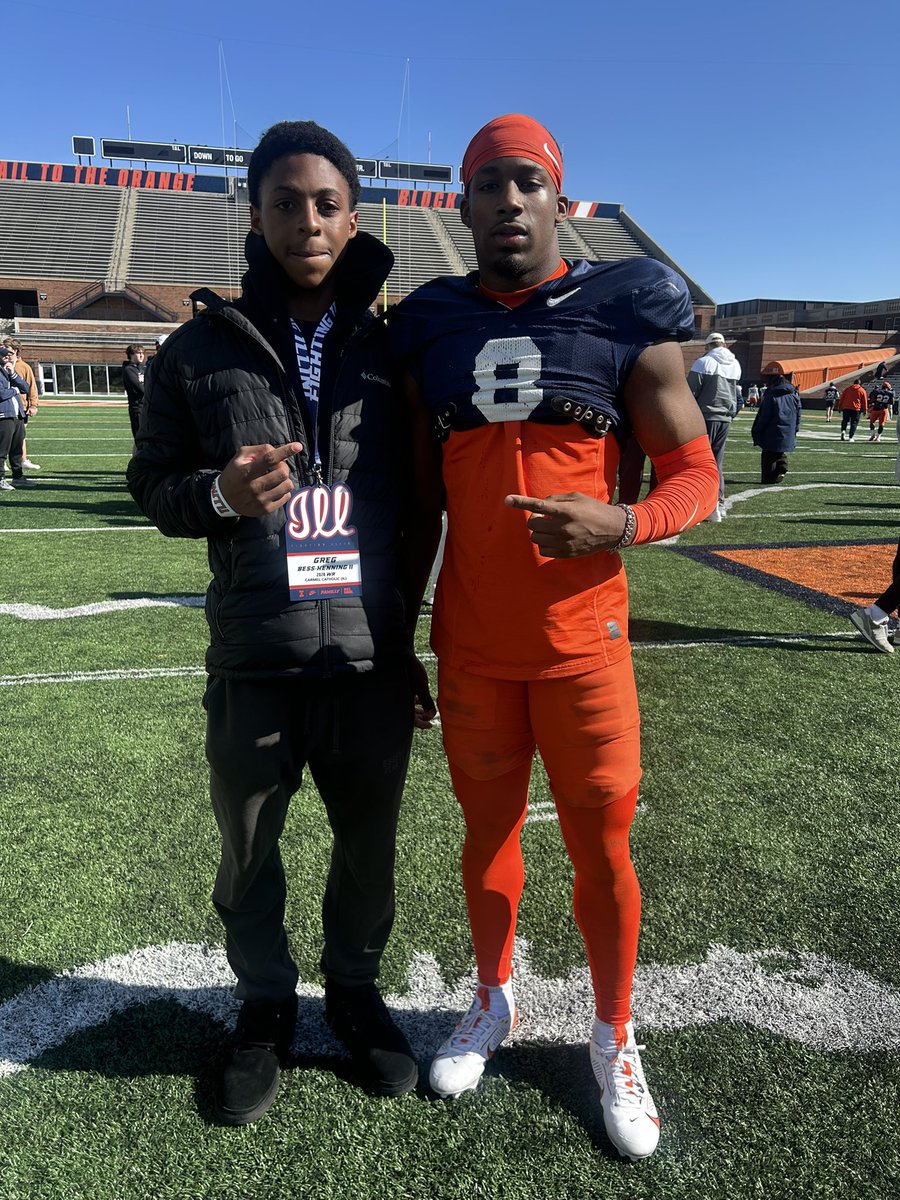 Had an amazing day  <a href="/IlliniFootball/">Illinois Football</a> this morning. Huge Thanks Coach <a href="/BretBielema/">Bret Bielema</a> <a href="/coachjstepp/">Coach Justin Stepp</a> &amp; <a href="/NateMcNeal32/">Nate McNeal</a>  for the hospitality! Looking forward to coming back. #FamILLy 🔶🔷 <a href="/elzy_malik/">Malik Elzy</a> 🤞🏾 

<a href="/DeepDishFB/">DEEP DISH FOOTBALL</a> <a href="/LemmingReport/">Tom Lemming</a> <a href="/PrepRedzoneIL/">Prep Redzone Illinois</a> <a href="/AllenTrieu/">Allen Trieu</a> <a href="/EDGYTIM/">Timothy “EDGYTIM” OHalloran</a> <a href="/CorsairsFB/">Carmel Football</a>