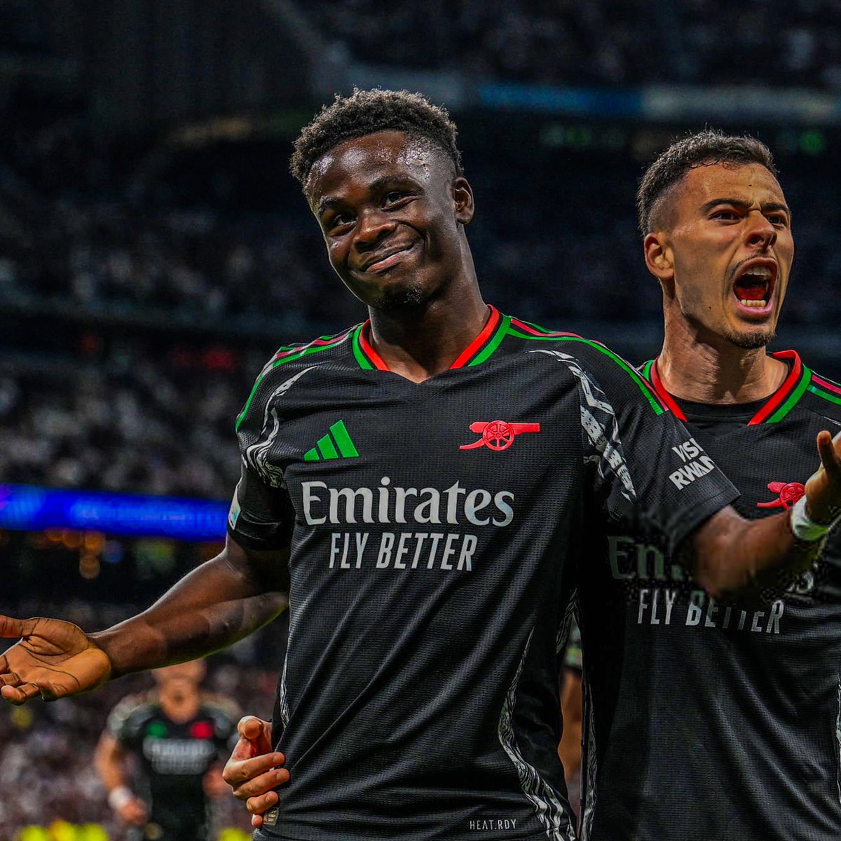 eurofootcom's tweet image. Bukayo Saka at the Bernabeu. 🤫🤷‍♂️