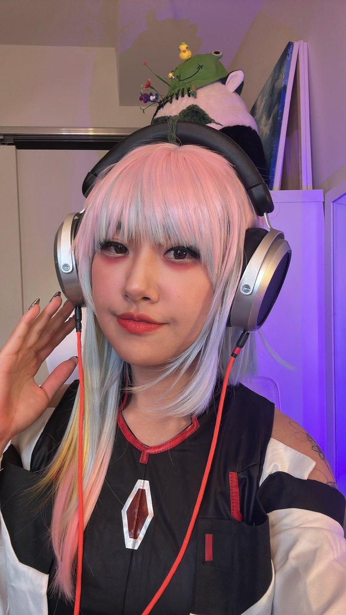 muwuzz's tweet image. i really want to stay at your house