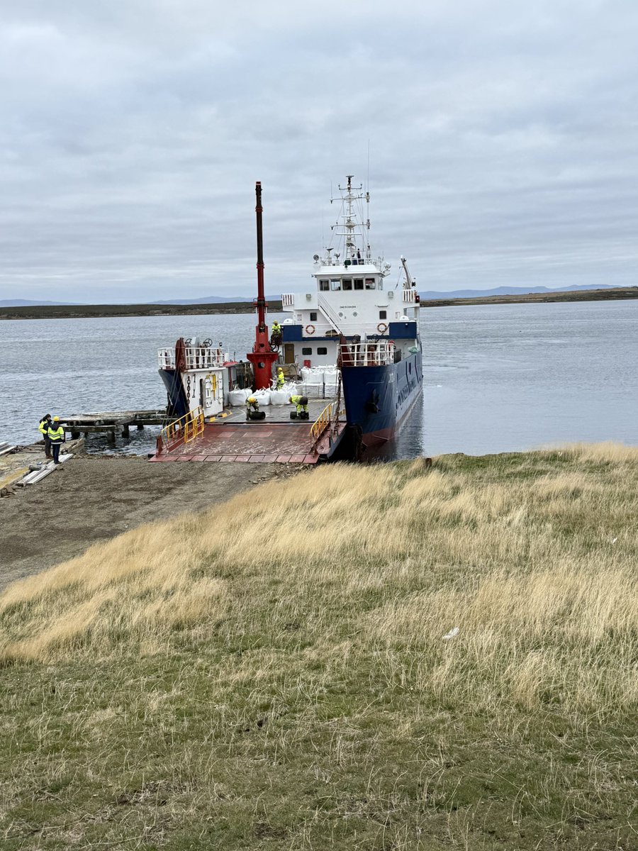 justin_westside's tweet image. Pretty happy with the offload at Livelys today #falklands #gettingitdone