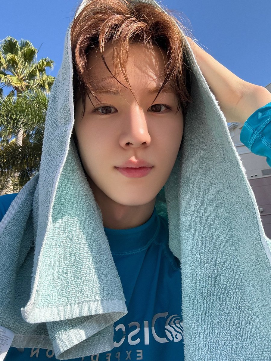 MEMBERS_8TURN's tweet photo. 🩵🏝🤿

#8TURN #에잇턴 #エイトターン
#윤성 #YOONSUNG #ユンソン https://t.co/utEoasrdN9