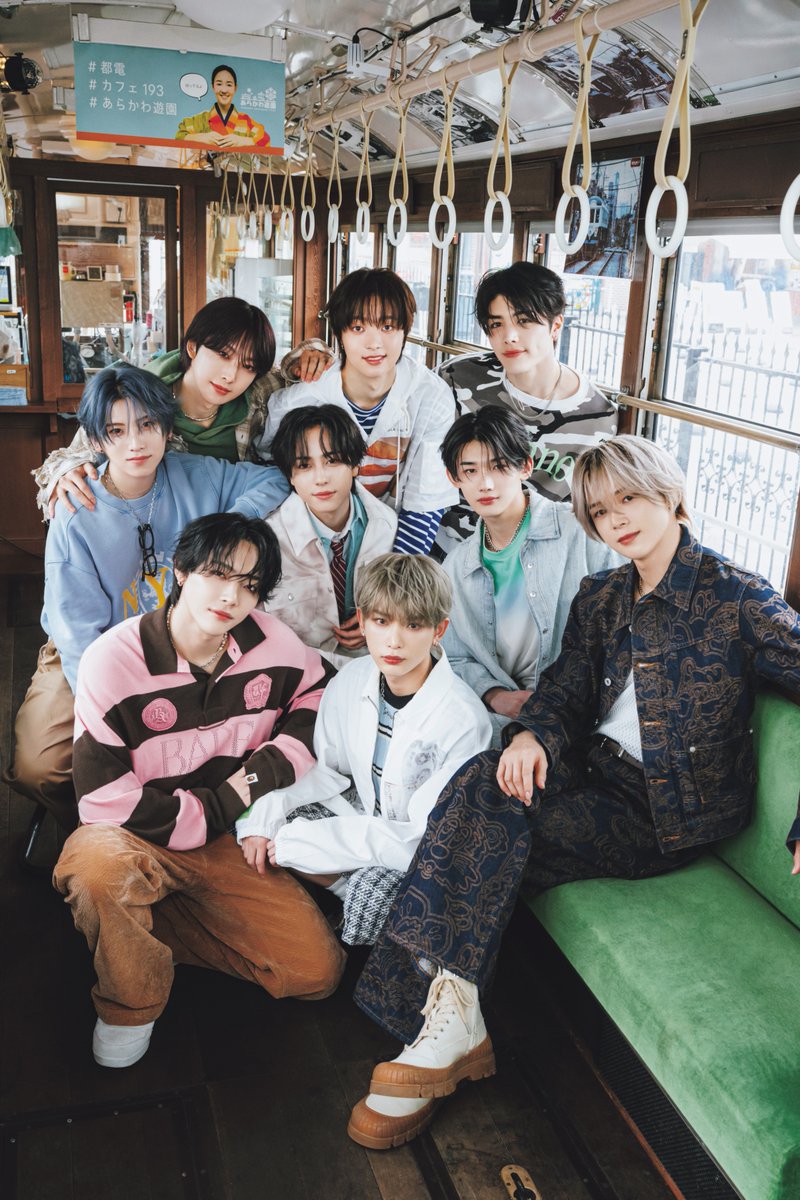 cancamtv's tweet photo. メンバー全員が〝センター級〟の規格外にイケてる９人組、&TEAMが『CanCam6月号』に登場！　なんと今回は 「もしも、♡...&TEAMと遊園地に行ったら？」をテーマに、実際に乗り物に乗ったりと遊園地で撮影！ ユニット別インタビューの他、メンバーによる〝ビハインドショット〟、LUNÉへの〝Big好き〟メッセージなど、盛りだくさんな内容でお届け〜  ♡　3rd SINGLE「Go in Blind (月狼)」のエピソード付きなので、ぜひチェックしてくださいね！
#andTEAM #GoinBlind #CanCam