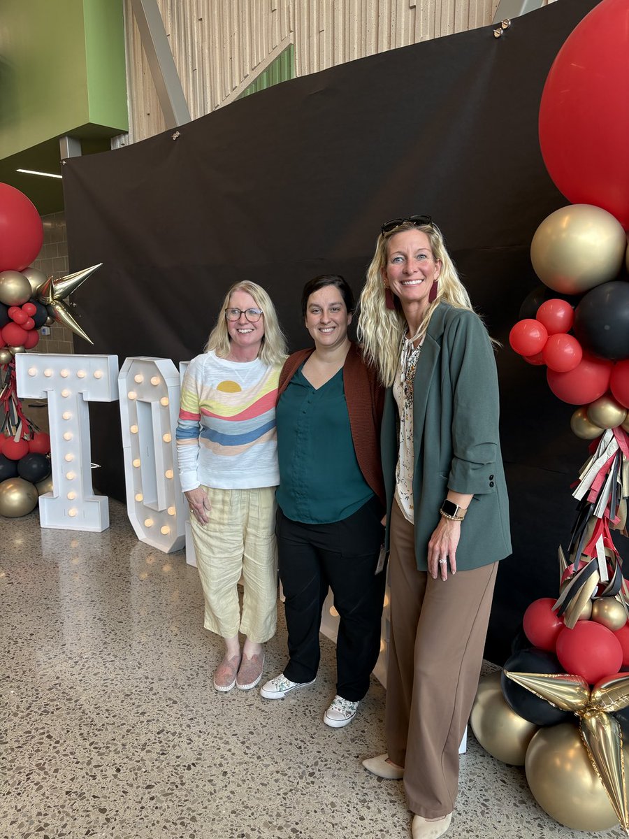 Dr. Laura Foster tweet media