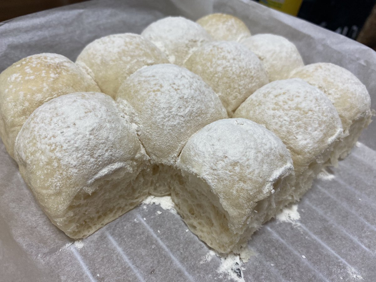 久しぶりに、パンを焼いた🍞食べてからの撮影🤣