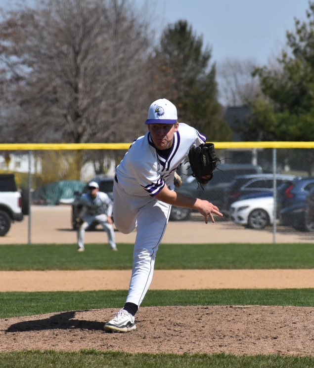 Ethan Plym tweet media