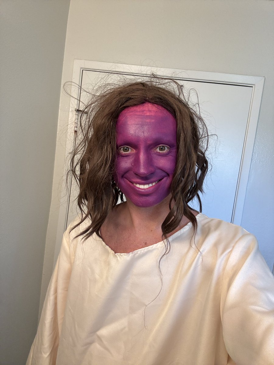 danghentschel's tweet image. What if Jesus was Purple?