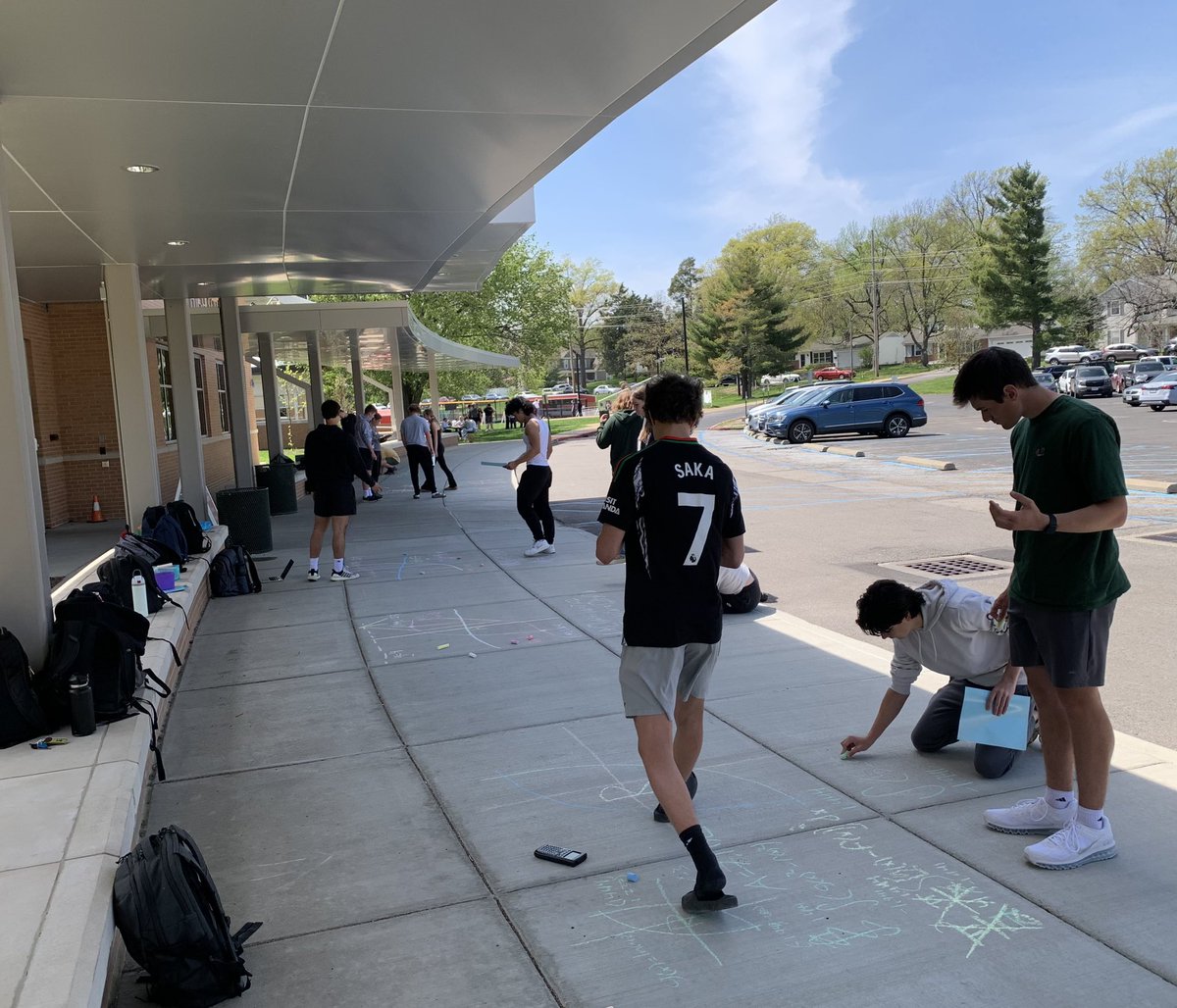 I love it when students are able to learn while enjoying the beautiful weather! It was awesome to see so many classes outside today.