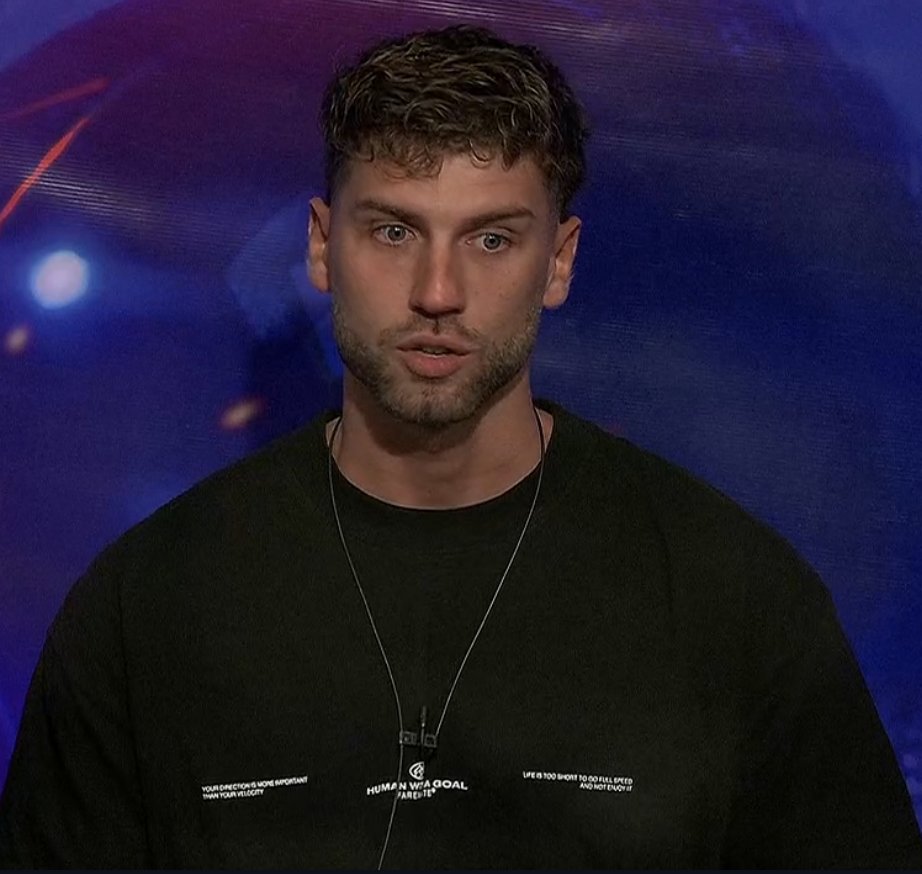 Tato aprovecha el confesionario para hablar de lo que pasó estos días: "espero que el domingo no ganen los ventajeros ni los que estafan a la producción"

#GranHermano